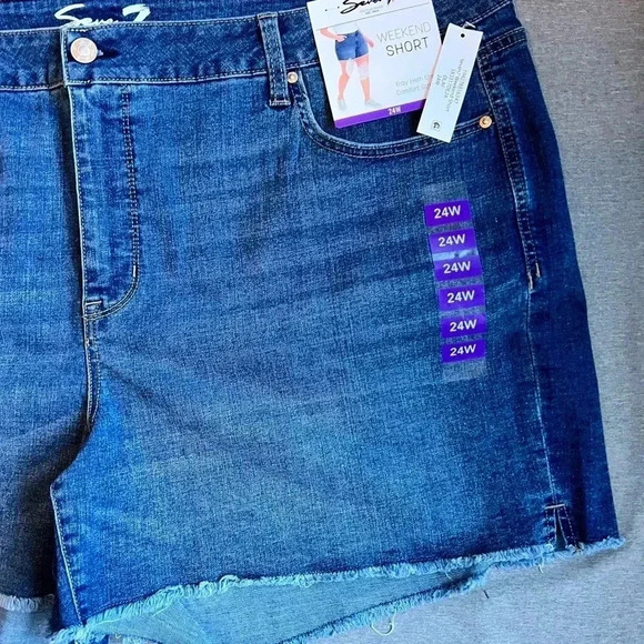 NWT Seven 7 weekend Jean Shorts Fray Hem comfort stretch 24W women’s - Picture 3 of 8
